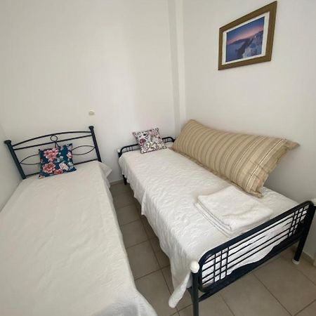 Aeolos Apartments Акротири Экстерьер фото
